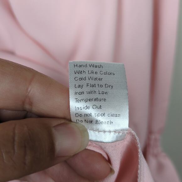 MING WANG Light Pink Blouse Keyhole Neck Ruched Bell Sleeves Women's Medium - Picture 6 of 6